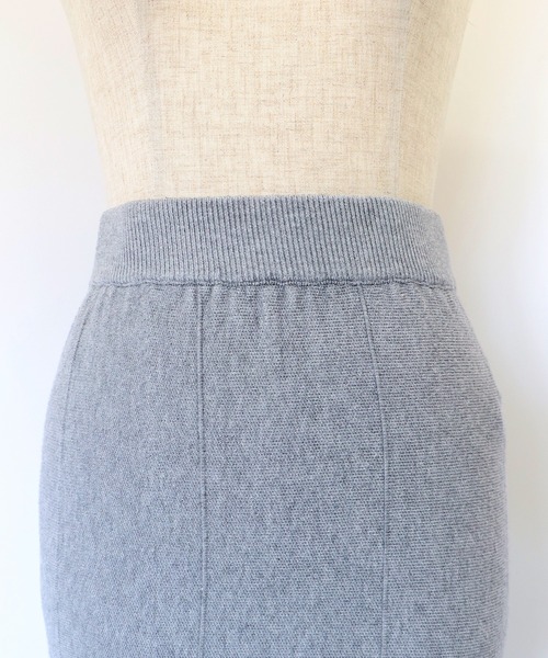 BLUEEAST（ブルーイースト）の「ニットマーメイドスカート（スカート・レディース・ブラック/ベージュ/グレー/グリーン/アイボリー・MEDIUM）」の19枚目の写真