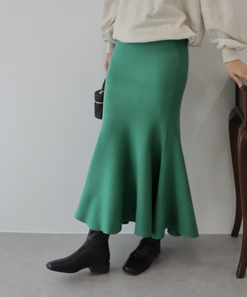 BLUEEAST（ブルーイースト）の「ニットマーメイドスカート（スカート・レディース・ブラック/ベージュ/グレー/グリーン/アイボリー・MEDIUM）」の9枚目の写真