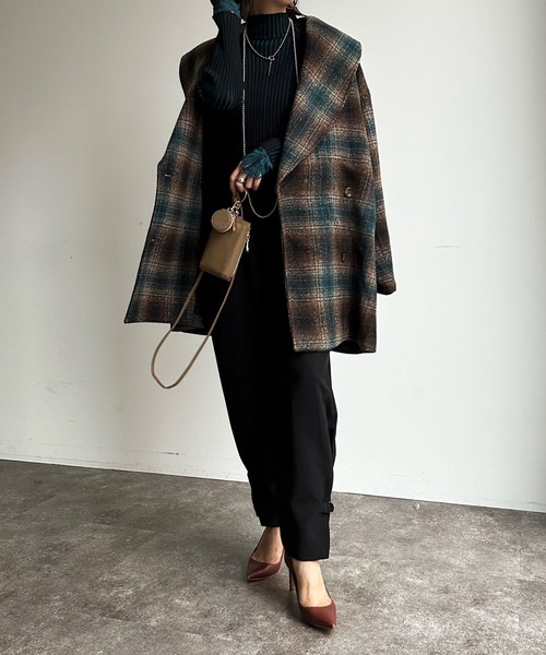 DouDou（ドゥドゥ）の「【WEB限定】チェック柄ショールカラーミドル丈コート（その他アウター・レディース・グリーン/ブラウン・FREE）」の13枚目の写真