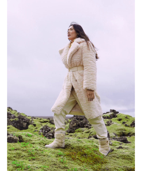 Banana Republic(バナナリパブリック)の「Sierraモールスキンカーゴパンツ(カーゴパンツ・レディース・アイボリー/キャメル・0/2/4/00/6)」の11枚目の写真