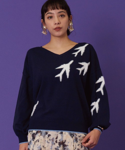 JETSET SOLO PLUS （ジェットセットソロプラス）の「【FONT LAB】シャギー飛行機 ジャガード 2WAYニット（ニット/セーター・レディース・ブラウン/ネイビー/ブルー・FREE）」の2枚目の写真