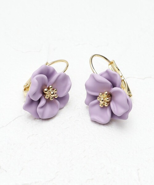 index（インデックス）の「◆カラーフラワーピアス（ピアス（両耳用）・レディース・ホワイト/ライトパープル・00）」の3枚目の写真