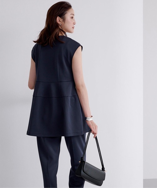 UR'S（ユアーズ）の「ボンディングペプラムトップス／ジレ（ベスト・レディース・ホワイト/ブラック/ネイビー/ライトブルー/ダークブラウン・S/M/L）」の21枚目の写真