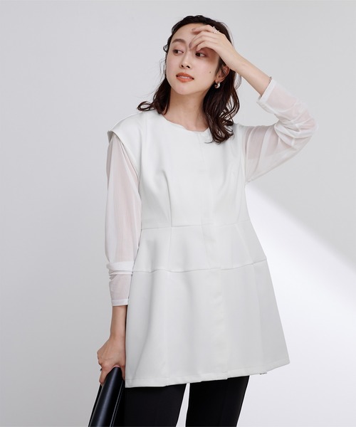 UR'S（ユアーズ）の「ボンディングペプラムトップス／ジレ（ベスト・レディース・ホワイト/ブラック/ネイビー/ライトブルー/ダークブラウン・S/M/L）」の10枚目の写真