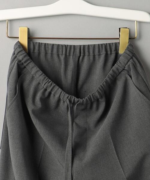 BEAUTY&YOUTH UNITED ARROWS（ビューティーアンドユースユナイテッドアローズ）の「ポリエステル トロ イージー ワイドパンツ -ウォッシャブル-（その他パンツ・レディース・モカ/ダークグレー・S/M）」の15枚目の写真