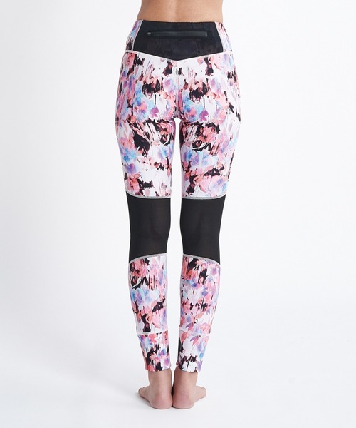 ROXY(ロキシー)の「ONE STEP AHEAD LEGGI/ロキシーレギンス・スパッツ(レギンス/スパッツ・レディース・ネイビー/マルチ/ブラック・SMALL/MEDIUM/LARGE)」の6枚目の写真
