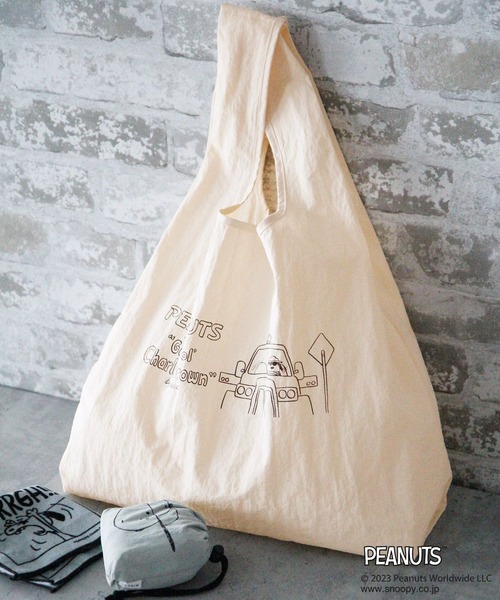 LEPSIM（レプシィム）の「【PEANUTS】ナイロンエコバッグ　177585（エコバッグ/サブバッグ・レディース・ライトグリーン/オフホワイト/イエロー・ONE SIZE）」の2枚目の写真