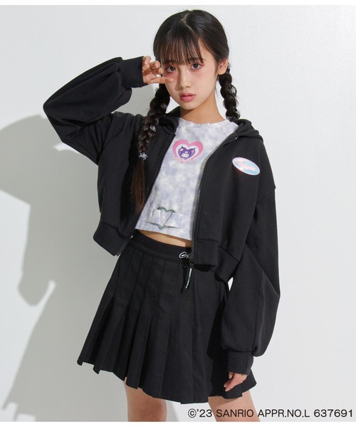 ANAP GｉRL（アナップガール）の「ANAPGIRL×クロミクロップドパーカー（パーカー・キッズ・ブラック/ラベンダー・S/M/XS）」の17枚目の写真