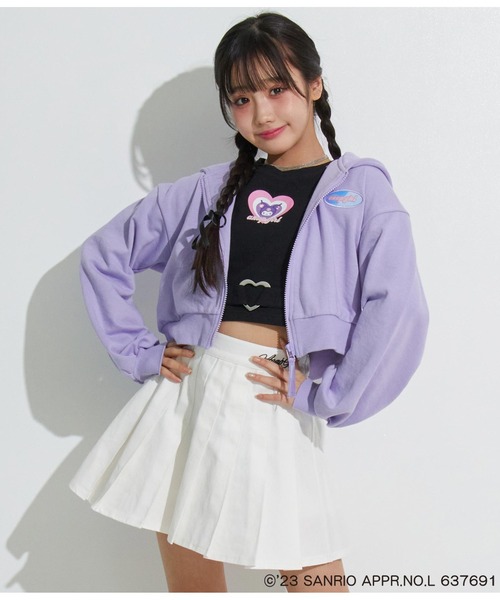 ANAP GｉRL（アナップガール）の「ANAPGIRL×クロミクロップドパーカー（パーカー・キッズ・ブラック/ラベンダー・S/M/XS）」の15枚目の写真