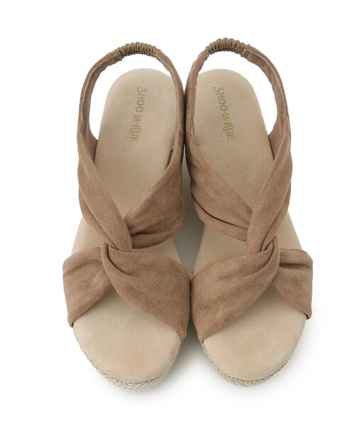 SHOO・LA・RUE（シューラルー）の「◆やわらかひねりウェッジサンダル（サンダル・レディース・チョコ/ベージュ/イエロー・35/45）」の7枚目の写真