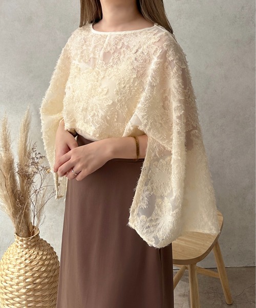 apres jour clair（アプレジュールクレア）の「【apres jour clair】2WAYジャガードトップス【ZOZOTOWN限定アイテム】（シャツ/ブラウス・レディース・ブラウン系その他/アイボリー・フリー/X-LARGE）」の7枚目の写真