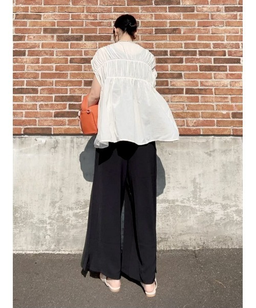 HONEYSUCKLE ROSE（ハニーサックルローズ）の「【接触冷感】【HONEYSUCKLE ROSE】サラサラスリットイージーパンツ（その他パンツ・レディース・カーキブラウン/ブラック・M-L）」の16枚目の写真