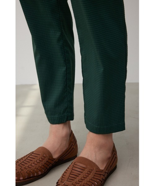 AZUL by moussy（アズールバイマウジー）の「ライトアンクルテーパードパンツ（その他パンツ・メンズ・ブラック/グリーン・MEDIUM/LARGE）」の11枚目の写真