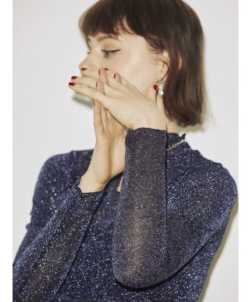 jouetie（ジュエティ）の「ラメシアーハイネックトップス（Tシャツ/カットソー・レディース・ブラック/ピンク/ブルー/グリーン/シルバー・MEDIUM）」の12枚目の写真