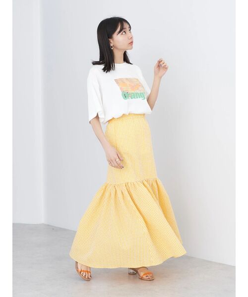 earth music&ecology(アースミュージックアンドエコロジー)の「フルーツプリントTEE(Tシャツ/カットソー・レディース・ベージュ/オフホワイト/チャコールグレー・FREE)」の4枚目の写真