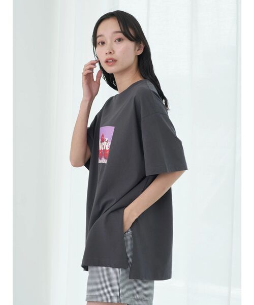 earth music&ecology(アースミュージックアンドエコロジー)の「フルーツプリントTEE(Tシャツ/カットソー・レディース・ベージュ/オフホワイト/チャコールグレー・FREE)」の8枚目の写真