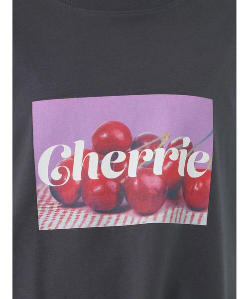 earth music&ecology(アースミュージックアンドエコロジー)の「フルーツプリントTEE(Tシャツ/カットソー・レディース・ベージュ/オフホワイト/チャコールグレー・FREE)」の22枚目の写真