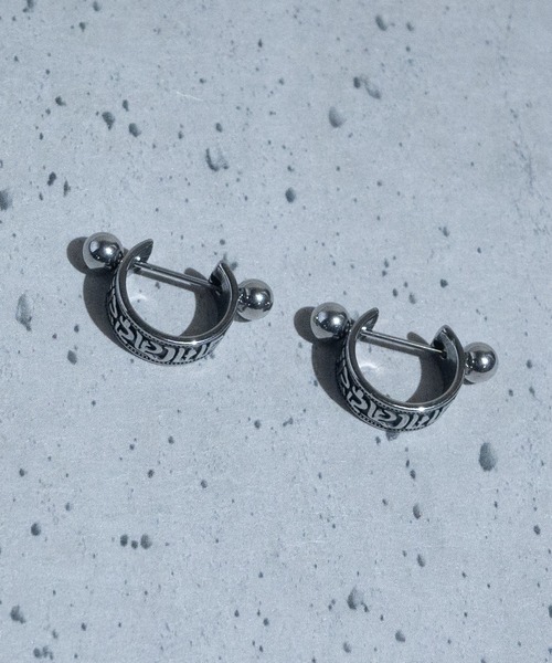 JOHN'S CLOSET(ジョンズクローゼット)の「【40】バリエーションピアス 〔両耳用/2個セット〕(ピアス(両耳用)・メンズ・シルバー系その他/シルバー系その他2/シルバー系その他3/シルバー系その他4/シルバー系その他5/シルバー系その他6/シルバー系その他7/シルバー/シルバー系・FREE)」の7枚目の写真