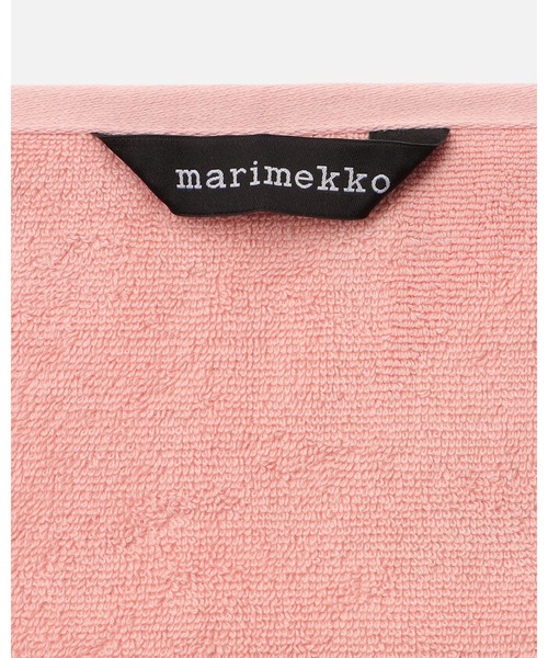 marimekko(マリメッコ)の「Unikko / mini towel 30 x 30 cm(ハンカチ/ハンドタオル・レディース・ベビーピンク・FREE)」の4枚目の写真