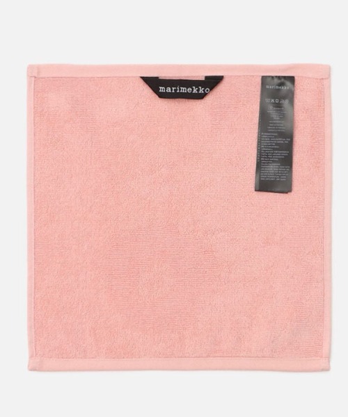 marimekko(マリメッコ)の「Unikko / mini towel 30 x 30 cm(ハンカチ/ハンドタオル・レディース・ベビーピンク・FREE)」の2枚目の写真