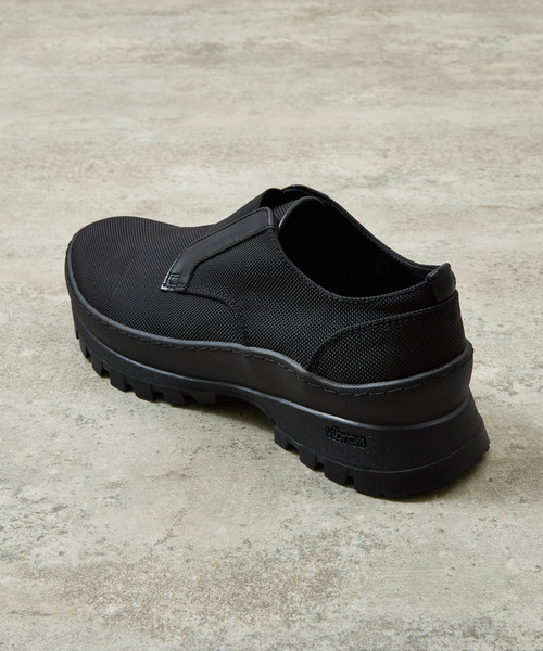 And A(アンドエー)の「PADRONE パドローネ / FRONT GORE SHOES VIBRAMソールフロントゴアシューズ / PU8840-2004(スニーカー・メンズ・ブラック/ブラック系その他・40/41/42/43)」の8枚目の写真