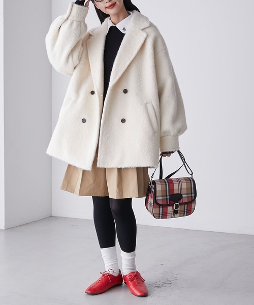 BONLECILL（ボンルシール）の「シャギーメルトンミドル丈コート（チェスターコート・レディース・アイボリー/チャコールグレー・FREE）」の7枚目の写真