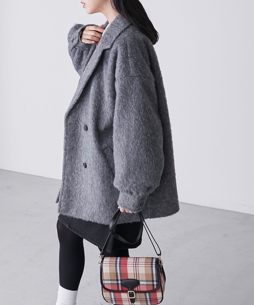 BONLECILL（ボンルシール）の「シャギーメルトンミドル丈コート（チェスターコート・レディース・アイボリー/チャコールグレー・FREE）」の13枚目の写真