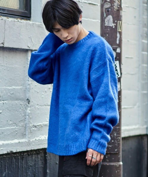 ADPOSION(アドポーション)の「モヘアタッチクルーネックニット(ニット/セーター・メンズ・グリーン/ブルー/マスタード/チャコールグレー/グレー/レッド/ブラック/ブラック系1/レッド系1/ブルー系1・LARGE/MEDIUM)」の15枚目の写真