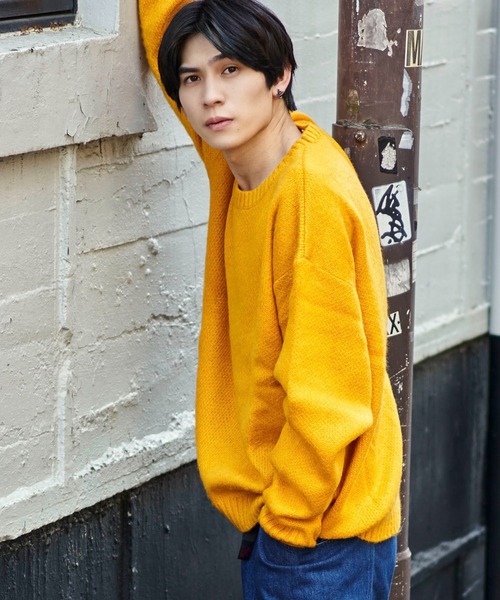 ADPOSION(アドポーション)の「モヘアタッチクルーネックニット(ニット/セーター・メンズ・グリーン/ブルー/マスタード/チャコールグレー/グレー/レッド/ブラック/ブラック系1/レッド系1/ブルー系1・LARGE/MEDIUM)」の17枚目の写真