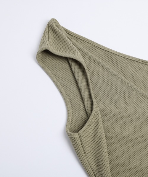 AMELY（エミリー）の「2Wayワッフルサロペット（サロペット/オーバーオール・レディース・ブラウン/オフホワイト/カーキ/ブラック/グレー/チャコールグレー/ブルー/ベージュ系・C/M/L）」の18枚目の写真