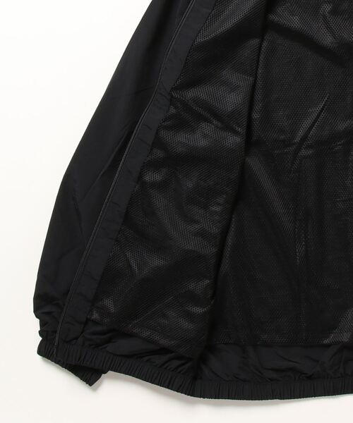 United Athle（ユナイテッドアスレ）の「【UNITED ATHLE】ユナイテッドアスレ コットンライク ナイロン トレーニング ジャケット（裏地付） 7220（ナイロンジャケット・メンズ・ブラック/ネイビー/ヘザーグレー/チャコールグレー・M/L/XL）」の13枚目の写真