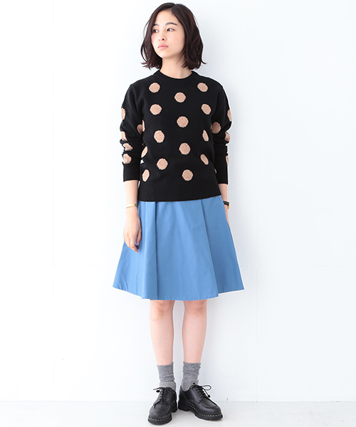 BEAMS BOY（ビームスボーイ）の「BEAMS BOY / 7ゲージ ドットクルーニット（ニット/セーター・レディース・グレー/ブラック/ブルー・ONE SIZE）」の20枚目の写真