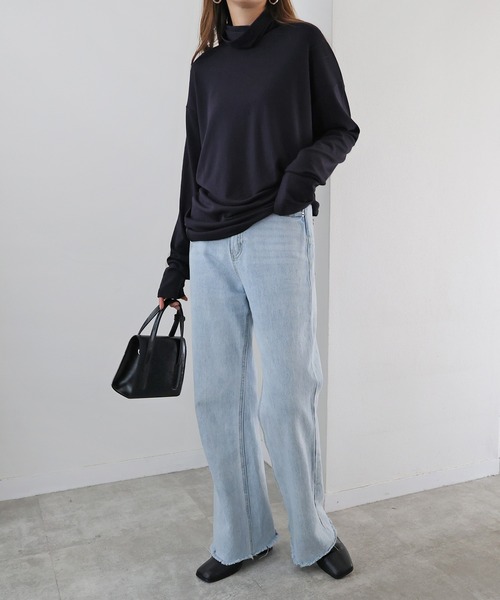 evernavy（エバーネイビー）の「メリノクレープジャージー調タートルネックトップス（Tシャツ/カットソー・レディース・モカ/ブラック/オフホワイト/ネイビー・M）」の15枚目の写真