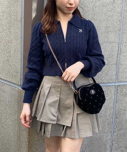 one after another NICE CLAUP（ワンアフターアナザーナイスクラップ）の「ハートエンブレム付きバッグ（ショルダーバッグ・レディース・シルバー/ブラック/ピンク・FREE）」の7枚目の写真