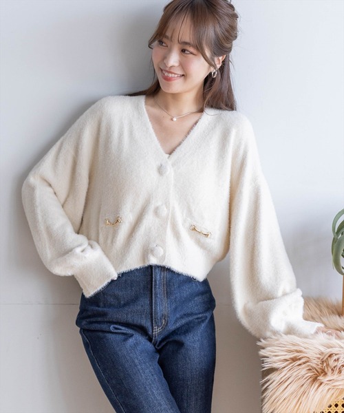 clear(クリア)の「ビット付きシャギーカーディガン≪STAY MOTION≫(ニット/セーター・レディース・ピンク/アイボリー/ライトグレー/ライトピンク/イエロー・F)」の2枚目の写真