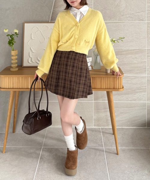 clear(クリア)の「ビット付きシャギーカーディガン≪STAY MOTION≫(ニット/セーター・レディース・ピンク/アイボリー/ライトグレー/ライトピンク/イエロー・F)」の7枚目の写真