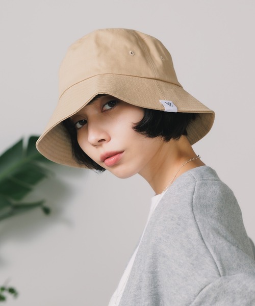 VARZAR（バザール）の「VARZAR/バザール Herringbone label bucket hat