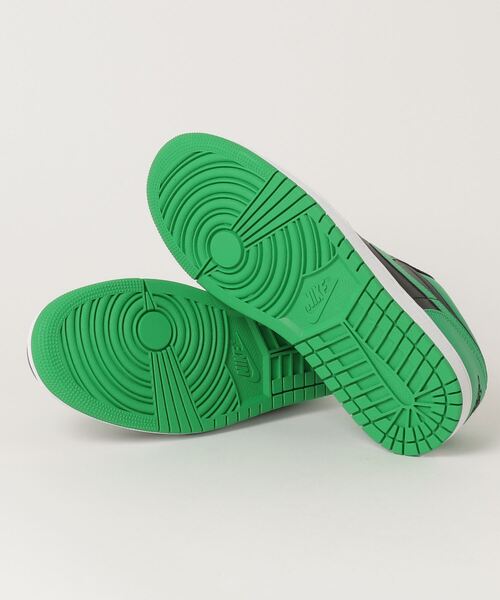 JORDAN BRAND（ジョーダンブランド）の「JORDAN BRAND AIR JORDAN 1 LOW 553558-065（スニーカー・メンズ・グリーン・26cm/26.5cm/27cm/27.5cm/28cm）」の3枚目の写真