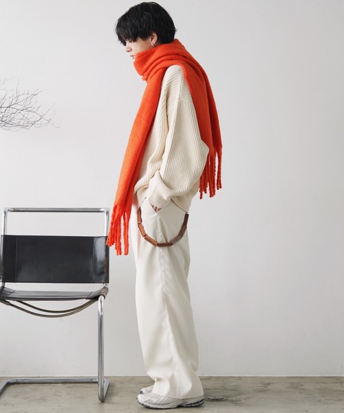 WYM LIDNM(ウィム バイ リドム)の「BLUSHED FLUFFY LONG MUFFLER(マフラー・メンズ・ブルー/ライム/レッド/アッシュブラウン・FREE)」の19枚目の写真