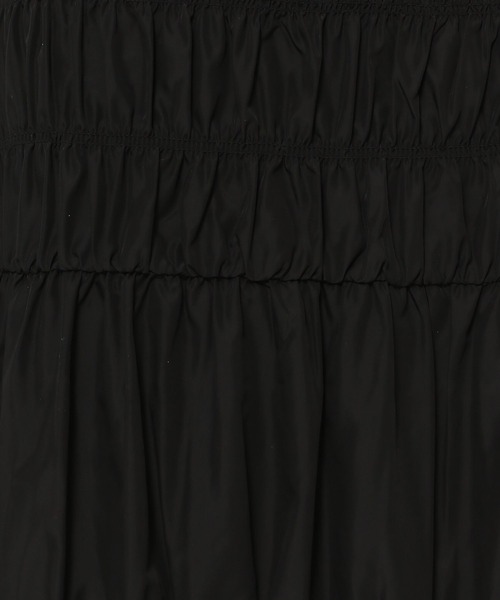 LOWRYS FARM（ローリーズファーム）の「シャーリングフレアスカート　982537（スカート・レディース・ブラック/カーキ/アイボリー・FREE）」の13枚目の写真