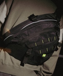 HUF（ハフ）の「EMBARCADERO ONE SHOULDER BAG / HUF ショルダー
