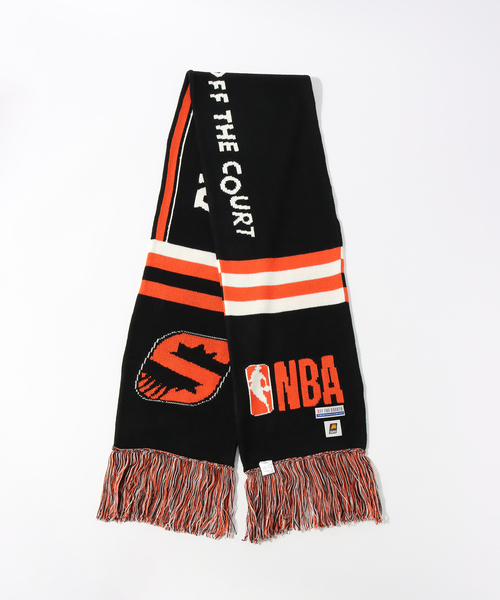 NBA（エヌビーエー）の「WEB限定【Off The Court by NBA】Team Color Muffler（マフラー・メンズ・ブラック/ネイビー/レッド/パープル/グリーン/オレンジ/ブルー系その他・FREE）」の8枚目の写真