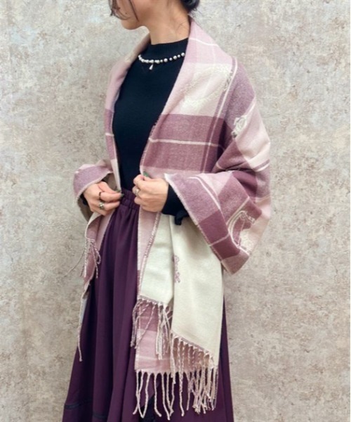 axes femme(アクシーズファム)の「チェック×フレンチ柄ストール(ストール/ショール・レディース・ピンク/キナリ/ダークグリーン・FREE)」の16枚目の写真
