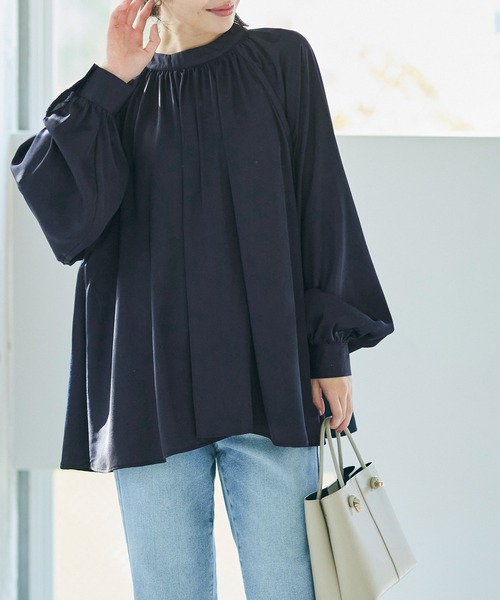 coca(coca)(コカ)の「サテンボウタイギャザーブラウス(シャツ/ブラウス・レディース・ネイビー/ライトベージュ・L/M)」の12枚目の写真