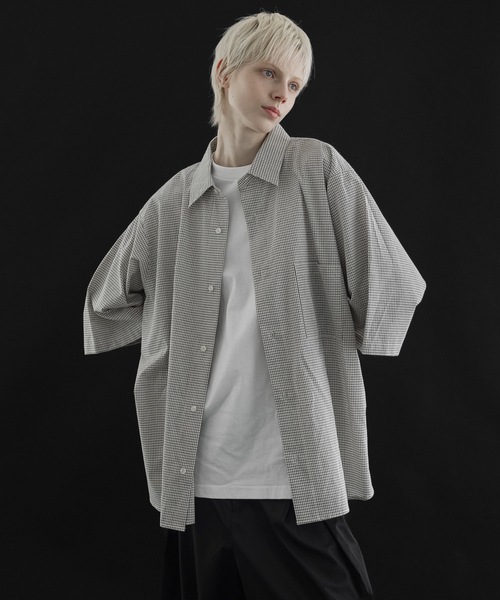 remer（リメール）の「loose regular collar over shirt / ルーズレギュラーカラーシャツ(half sleeve)（シャツ/ブラウス・メンズ・ホワイト系その他/ベージュ系その他/ブラック系その他・SMALL/MEDIUM/LARGE）」の2枚目の写真