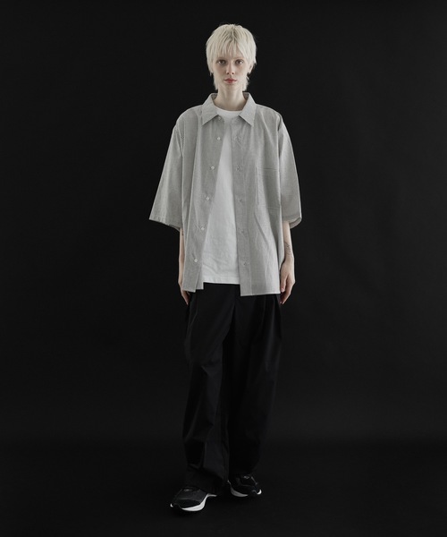 remer（リメール）の「loose regular collar over shirt / ルーズレギュラーカラーシャツ(half sleeve)（シャツ/ブラウス・メンズ・ホワイト系その他/ベージュ系その他/ブラック系その他・SMALL/MEDIUM/LARGE）」の10枚目の写真