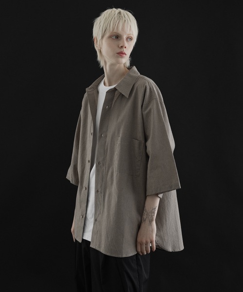 remer（リメール）の「loose regular collar over shirt / ルーズレギュラーカラーシャツ(half sleeve)（シャツ/ブラウス・メンズ・ホワイト系その他/ベージュ系その他/ブラック系その他・SMALL/MEDIUM/LARGE）」の21枚目の写真