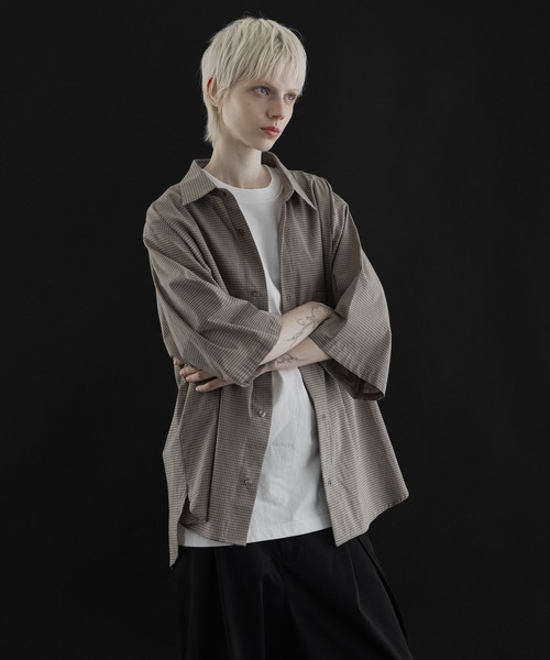 remer（リメール）の「loose regular collar over shirt / ルーズレギュラーカラーシャツ(half sleeve)（シャツ/ブラウス・メンズ・ホワイト系その他/ベージュ系その他/ブラック系その他・SMALL/MEDIUM/LARGE）」の19枚目の写真