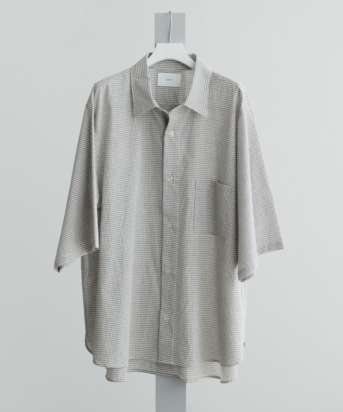 remer（リメール）の「loose regular collar over shirt / ルーズレギュラーカラーシャツ(half sleeve)（シャツ/ブラウス・メンズ・ホワイト系その他/ベージュ系その他/ブラック系その他・SMALL/MEDIUM/LARGE）」の4枚目の写真