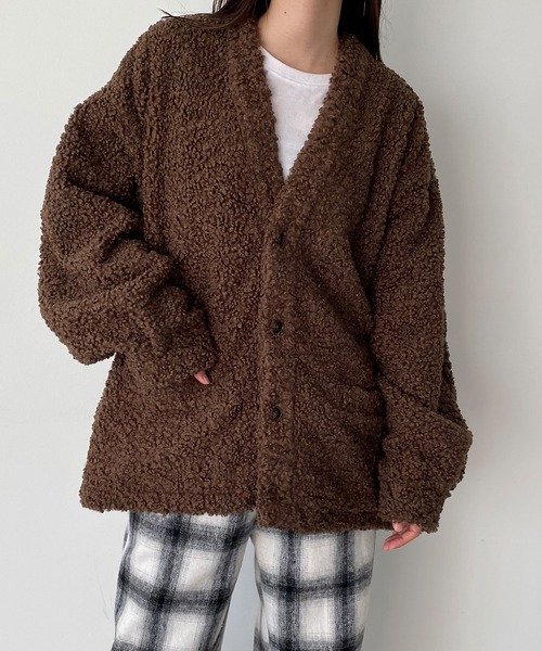 CANAL JEAN（キャナルジーン）の「RCW BLUE LABEL　フェイクムートンジャケット（ムートンコート・レディース・ベージュ/ブラウン・ONE SIZE）」の3枚目の写真